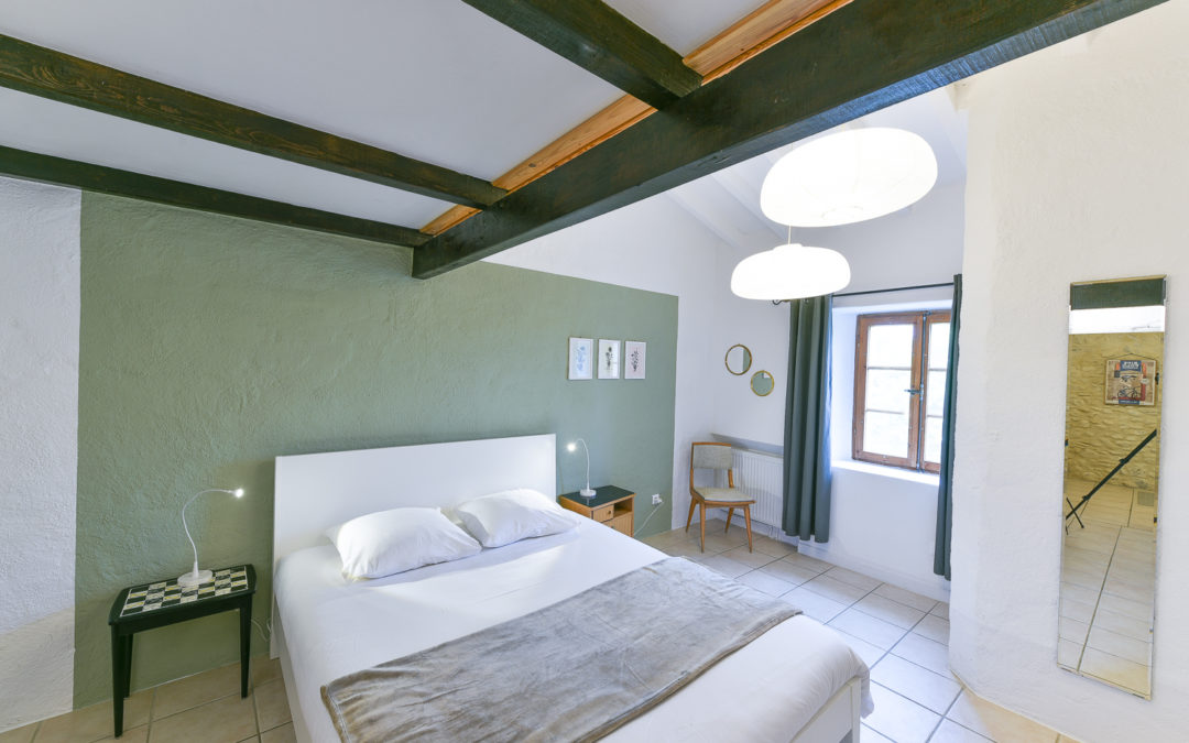 Room 8